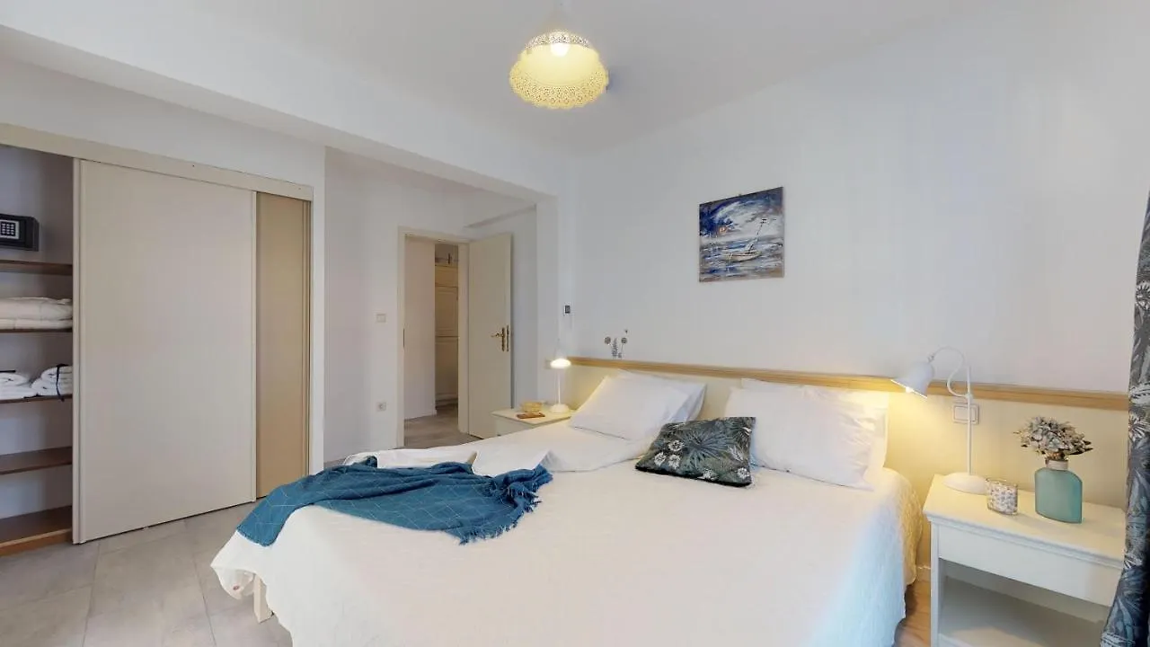 Stella Deluxe Superior 5 Star Apartment, Your Piece Of Heaven By The Sea & Park, With Sea View 0*, Novigrad (Istria) Croatia