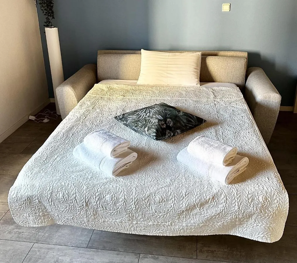 Stella Deluxe Superior 5 Star Apartment, Your Piece Of Heaven By The Sea & Park, With Sea View